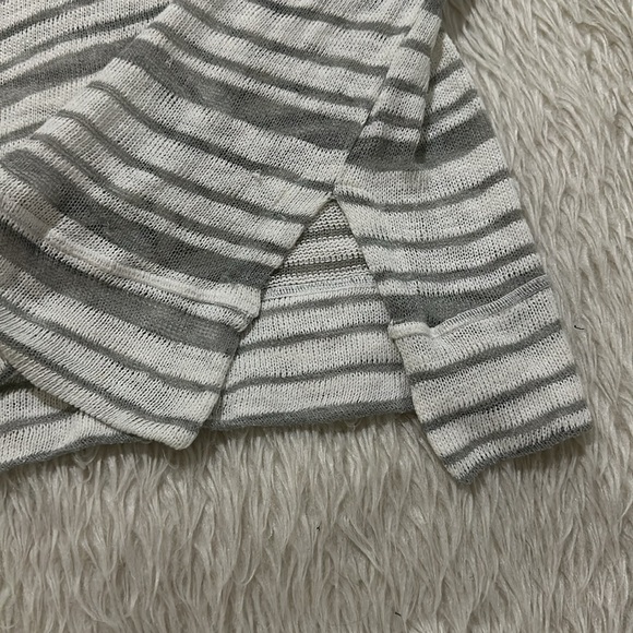 Beyond yoga white gray open knit top size small - Picture 5 of 7